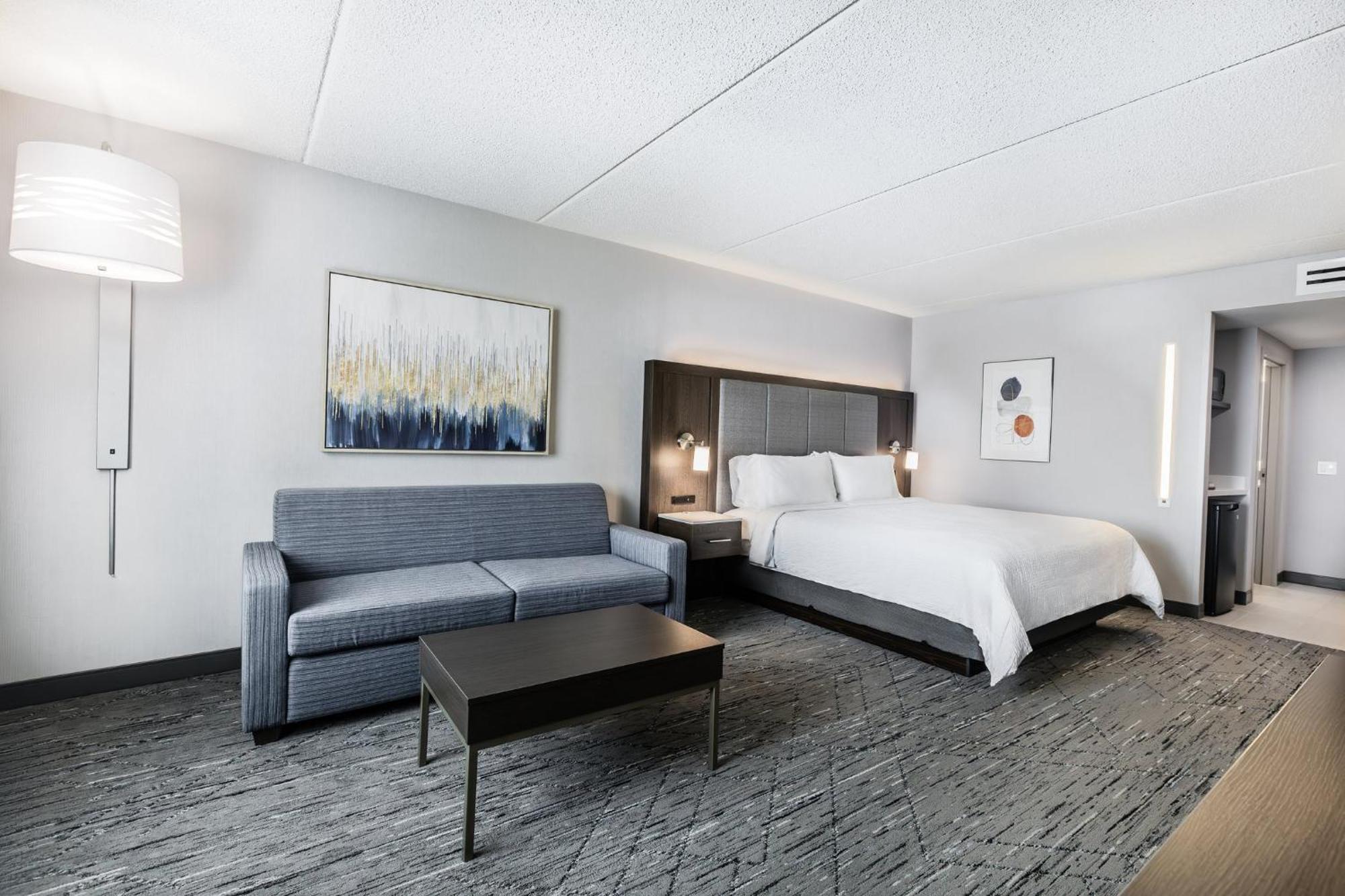 Holiday Inn Express & Suites - Toronto Airport South By Ihg 外观 照片