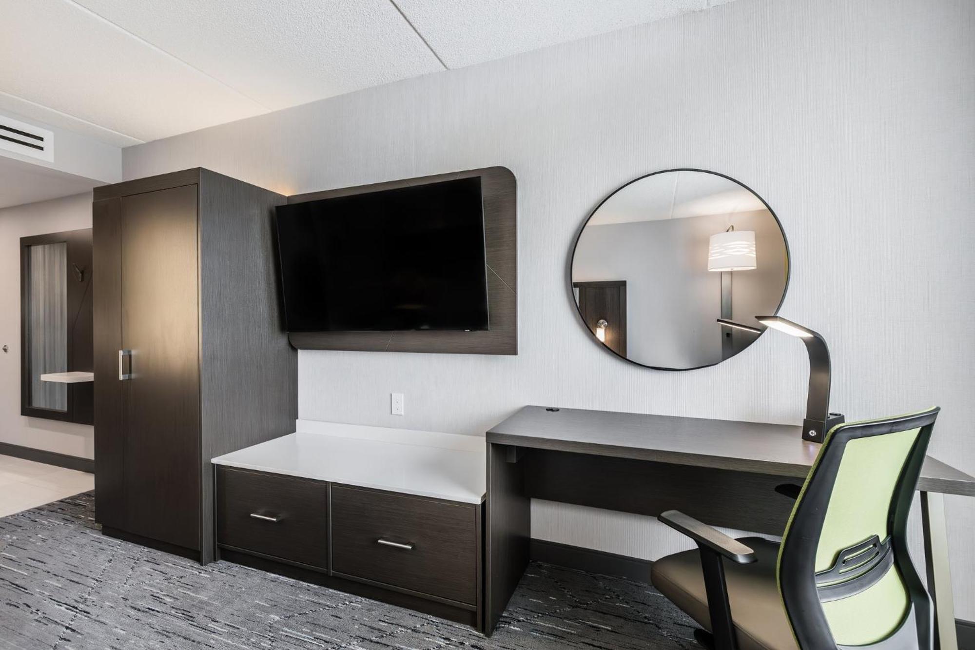 Holiday Inn Express & Suites - Toronto Airport South By Ihg 外观 照片