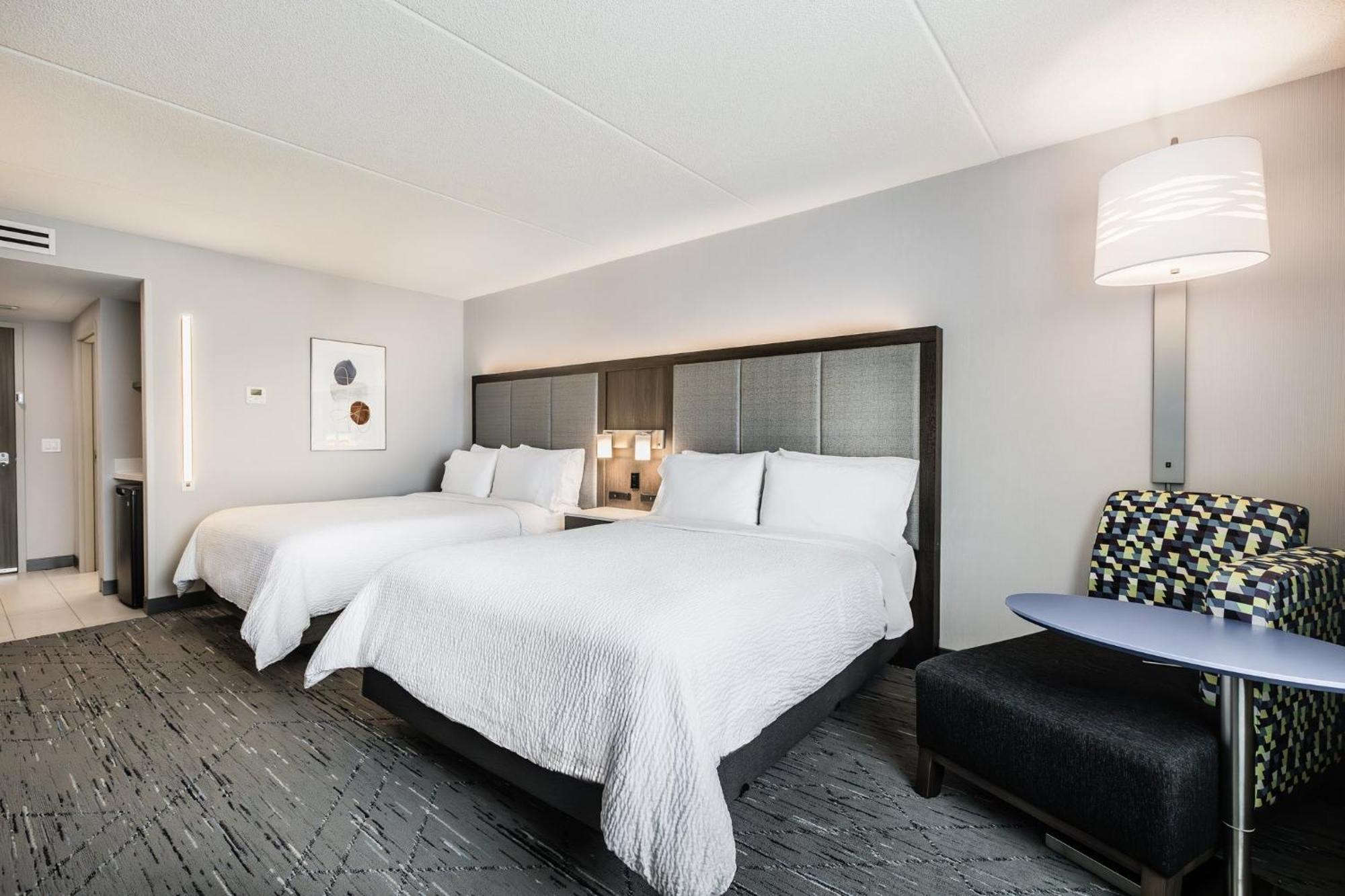 Holiday Inn Express & Suites - Toronto Airport South By Ihg 外观 照片